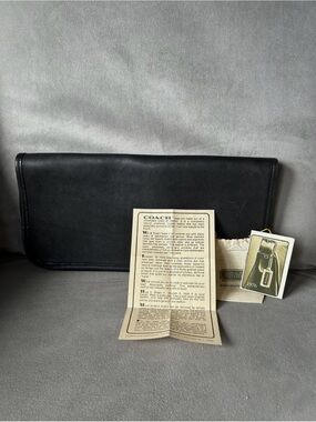 Vintage 1976 Coach Envelope Clutch 9455 Black Leather Zippered Purse NYC Era